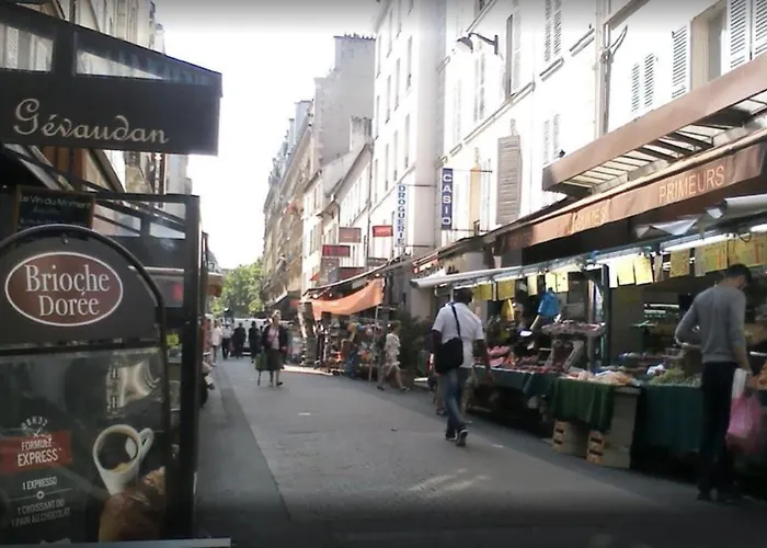 Batignolles - Parisian Alloggio in famiglia *